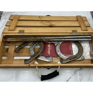 VTG EDDIE BAUER FORGED STEEL HORESHOE SET Wooden Carrying Box Crate Instructions